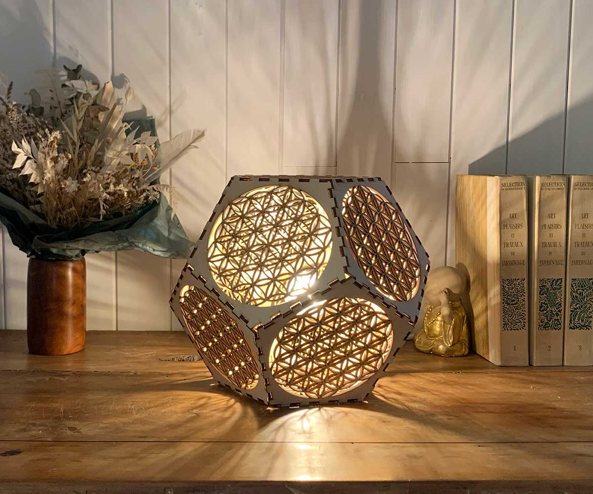 Lampe à poser Dodécaèdre Feng Shui Fleur de Vie 100% française